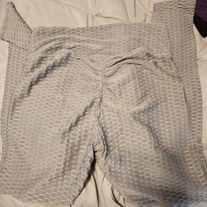 Fit Booty scrunch butt textured leggings grey